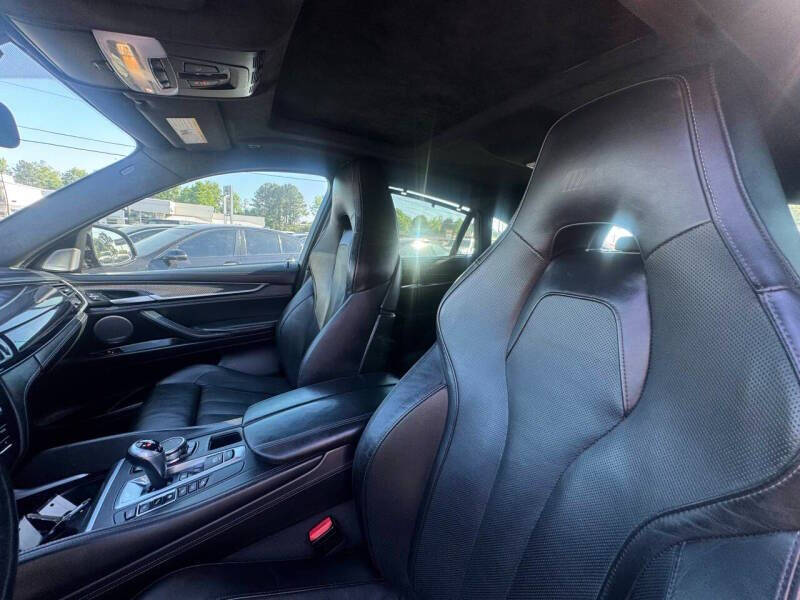 2015 BMW X6 M