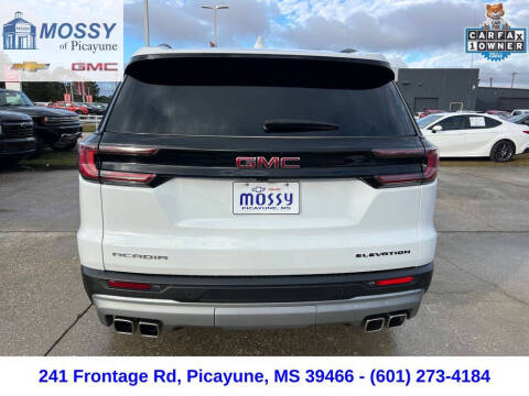 2024 GMC Acadia Elevation