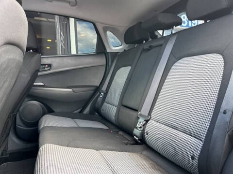 2021 Hyundai Kona SE