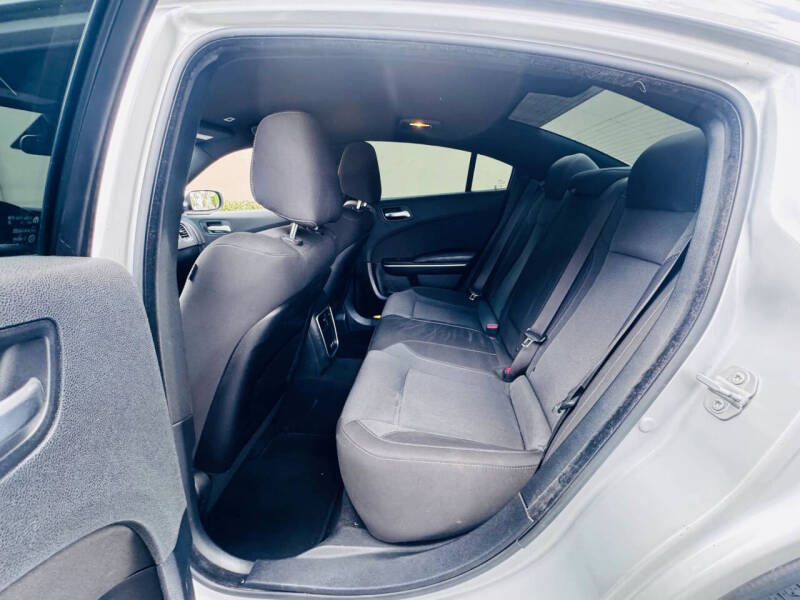 2019 Dodge Charger SXT