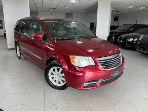2016 Chrysler Town and Country for sale at Auto Mall of Springfield in Springfield IL
