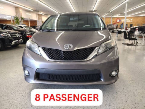 2014 Toyota Sienna for sale at Dixie Imports in Fairfield OH