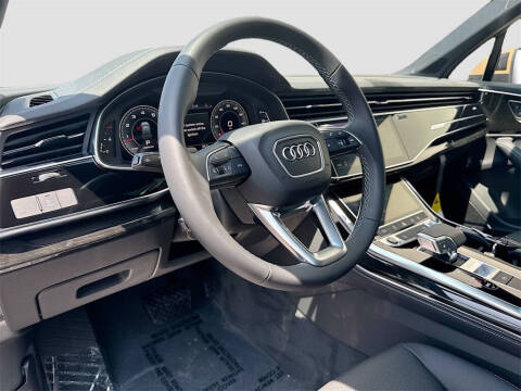 2025 Audi Q7 quattro Premium Plus 55 TFSI