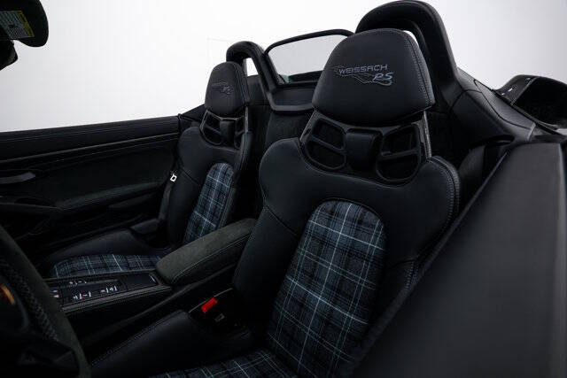 2024 Porsche 718 Boxster Spyder RS