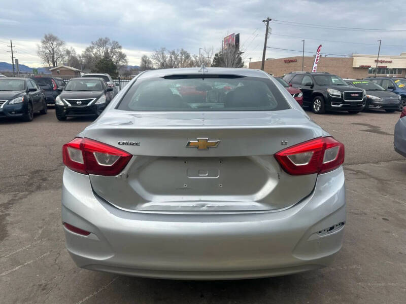 2017 Chevrolet Cruze LT Auto
