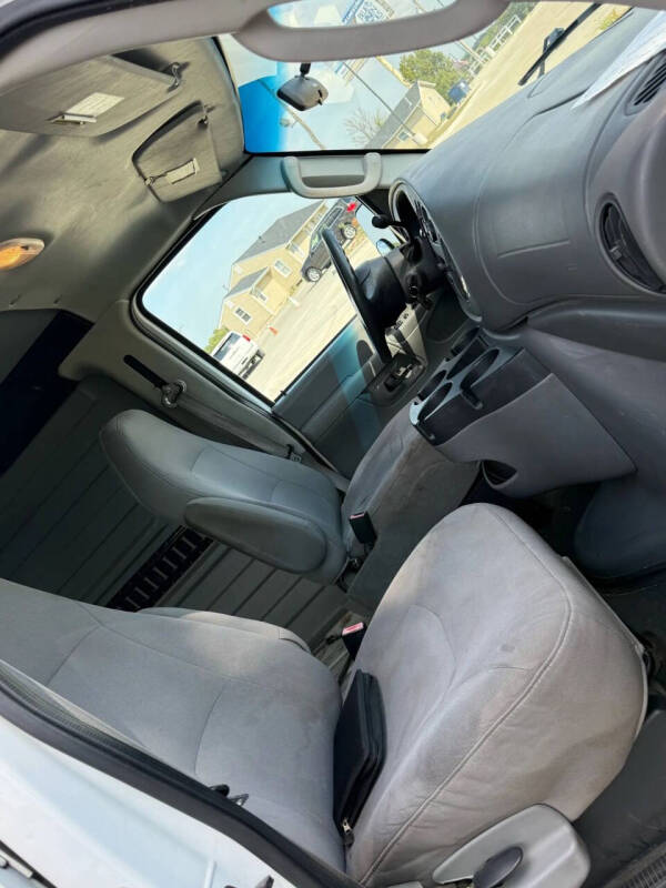 2008 Ford E-Series E-150