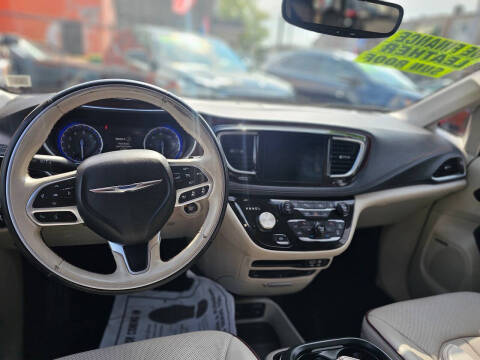 2017 Chrysler Pacifica Limited