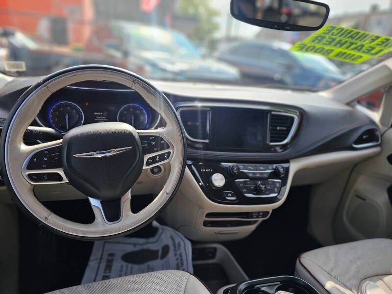 2017 Chrysler Pacifica Limited