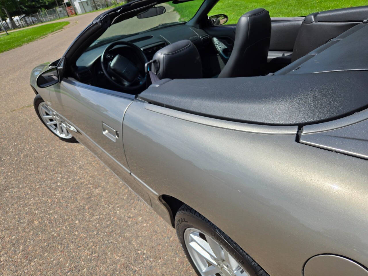 2002 Chevrolet Camaro 83
