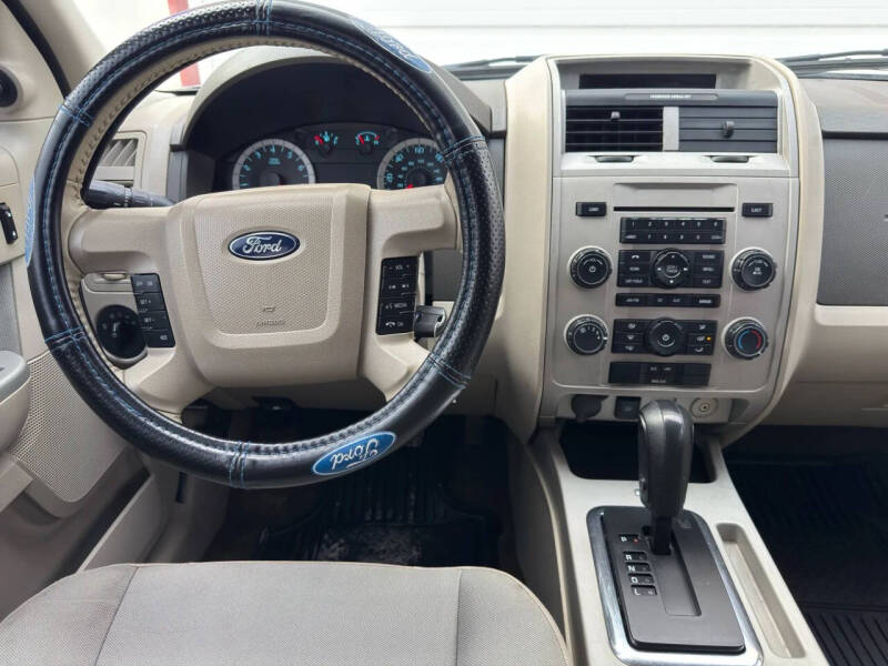 2012 Ford Escape XLT