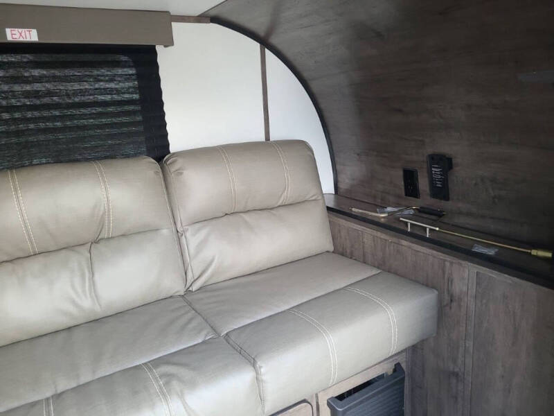 2022 Riverside RV retro 511