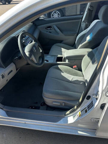 2011 Toyota Camry LE