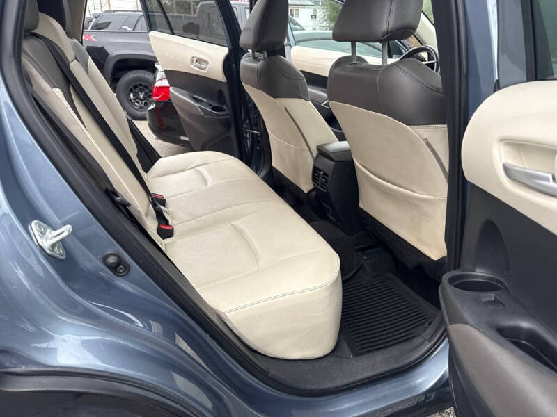 2022 Toyota Corolla Cross XLE