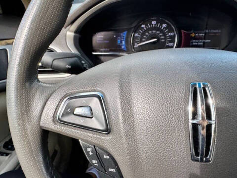 2014 Lincoln MKZ Hybrid