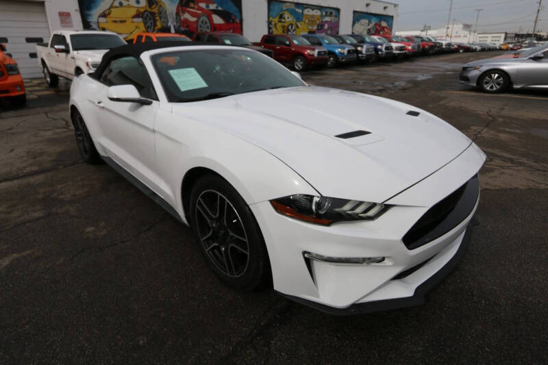 2020 Ford Mustang EcoBoost
