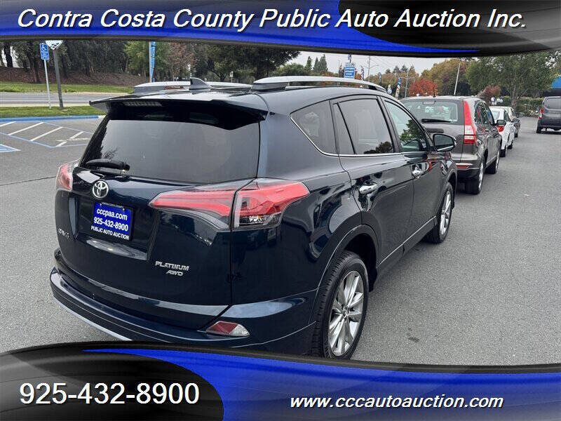 2017 Toyota RAV4 Platinum