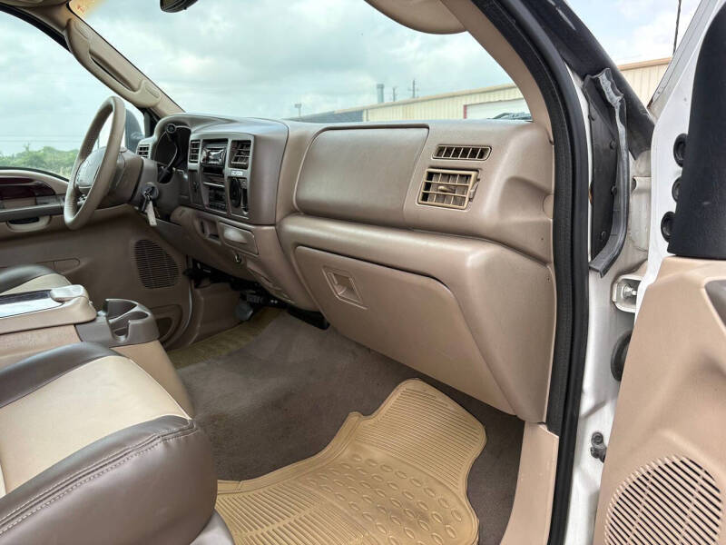 2004 Ford Excursion Eddie Bauer