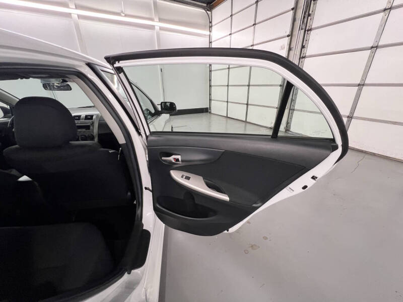 2011 Toyota Corolla S