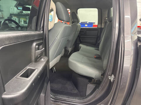 2019 RAM 1500 Classic Express