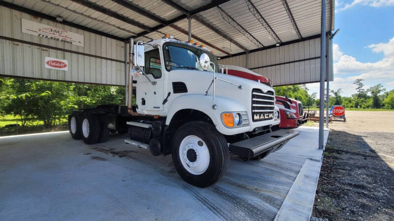 2007 Mack Granite