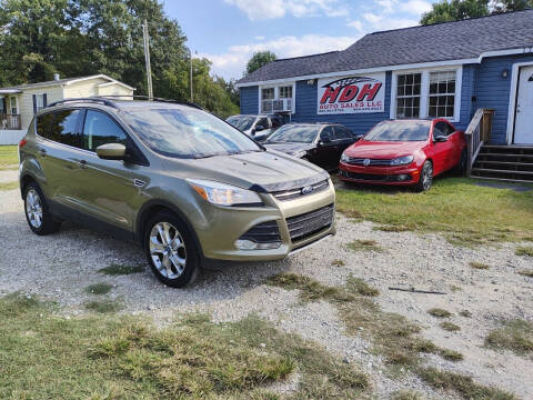 2013 Ford Escape for sale at HDH Auto Sales LLC in Greer SC