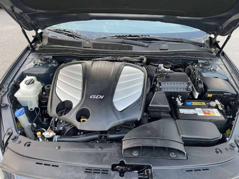 2015 Kia Cadenza Premium