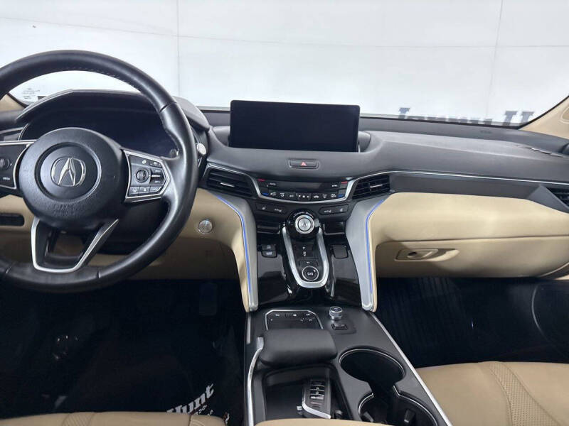 2025 Acura TLX w/Tech