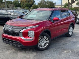 2024 Mitsubishi Outlander ES