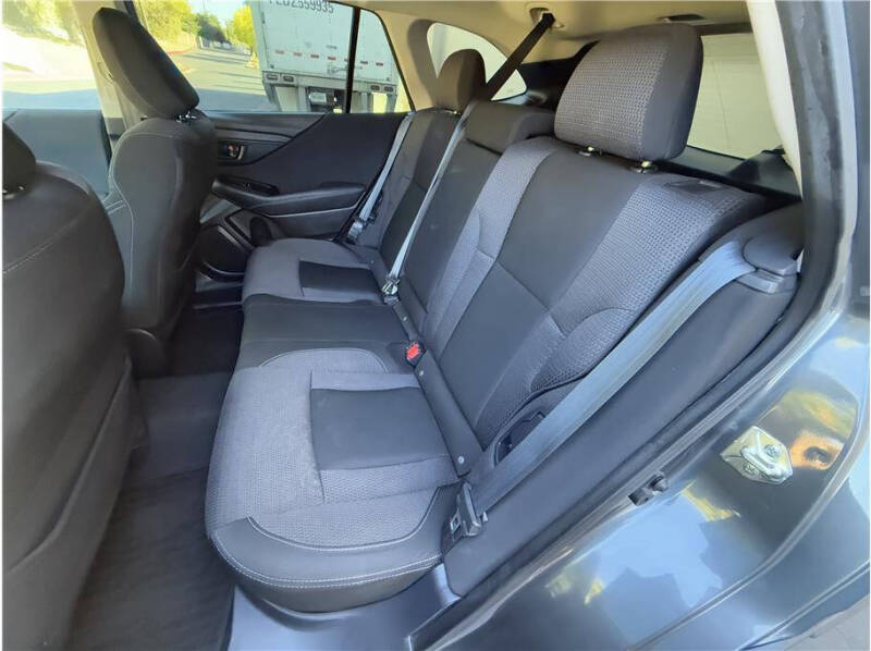 2020 Subaru Outback