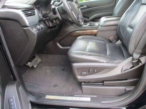 2019 Chevrolet Suburban LT