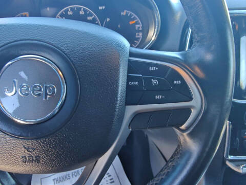 2020 Jeep Grand Cherokee Laredo E