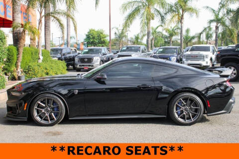 2024 Ford Mustang Dark Horse