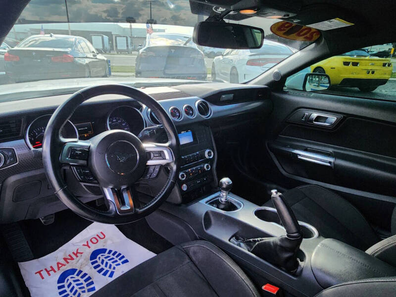 2019 Ford Mustang