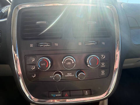 2016 Dodge Grand Caravan SXT