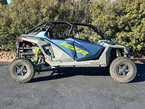 2022 Polaris Razor