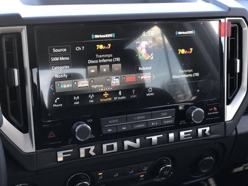 2026 Nissan Frontier SV