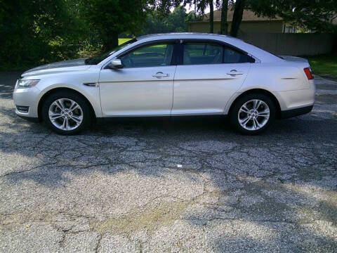 2013 Ford Taurus SEL
