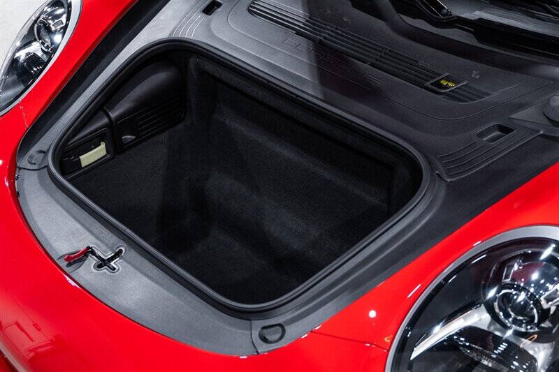 2017 Porsche 911 Carrera