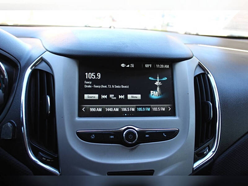 2018 Chevrolet Cruze LS Auto