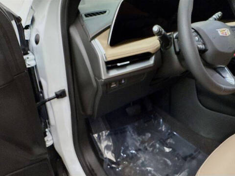 2024 Cadillac XT4 Luxury