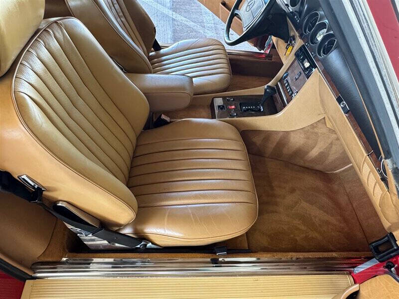 1988 Mercedes-Benz 560-Class 560 SL