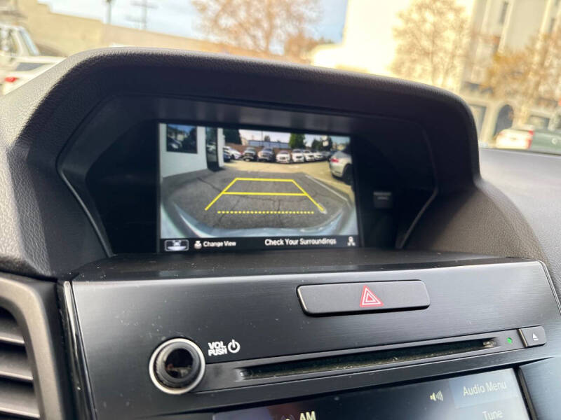 2020 Acura ILX w/Premium