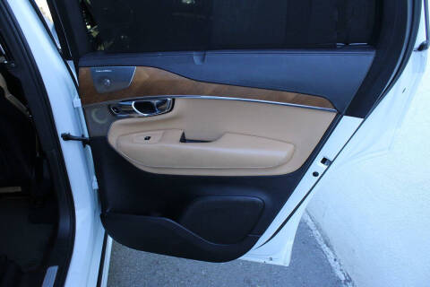 2016 Volvo XC90 T6 Inscription