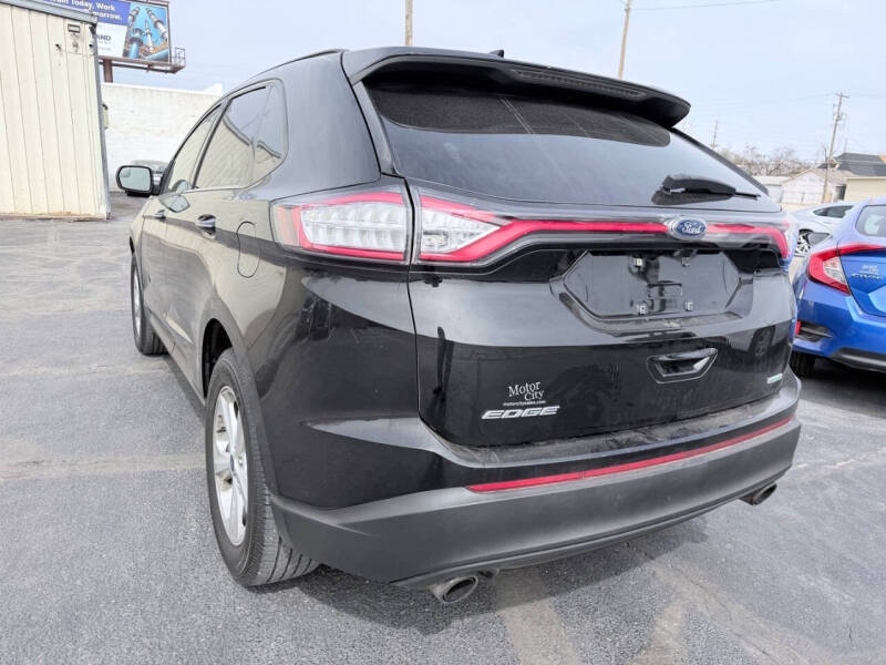 2016 Ford Edge SE