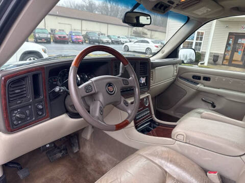 2005 Cadillac Escalade