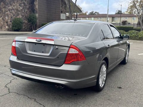 2010 Ford Fusion Hybrid