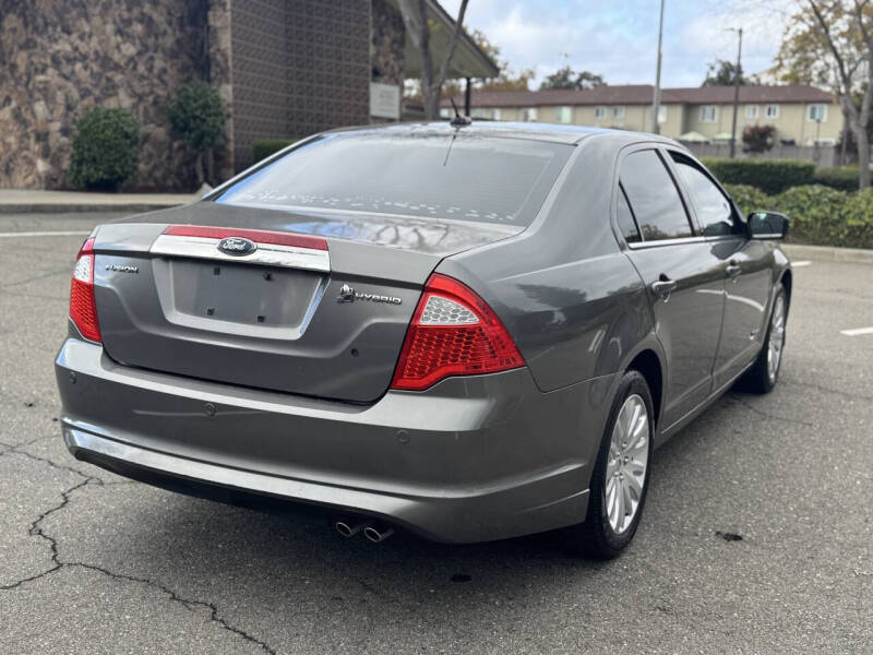 2010 Ford Fusion Hybrid