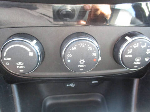 2014 Chrysler 200 Limited