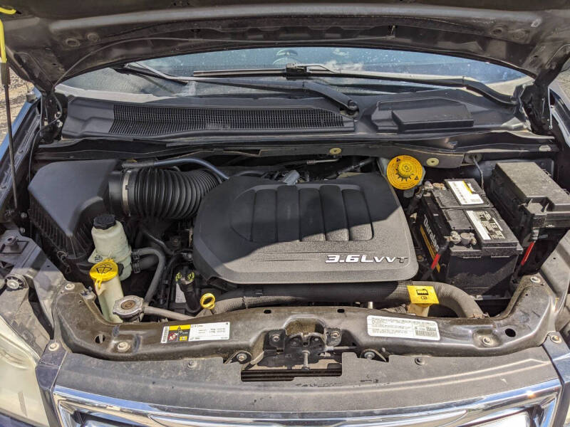 2014 Chrysler Town and Country Touring