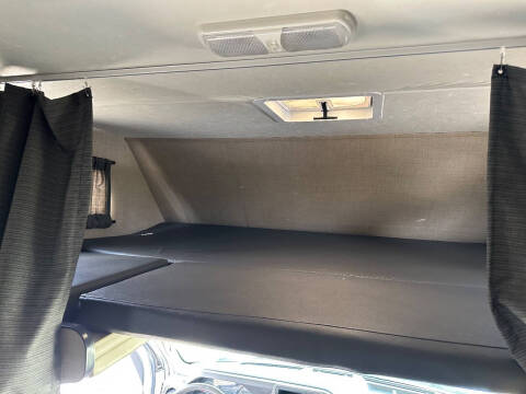 2019 Thor Motor Coach Majestic